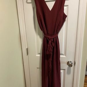 NWT Mud Pie Maroon jumpsuit Size 12/Large. NWT, Never Worn! Beautiful Jumper!